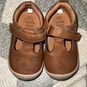 Stride rite baby shoes size 5